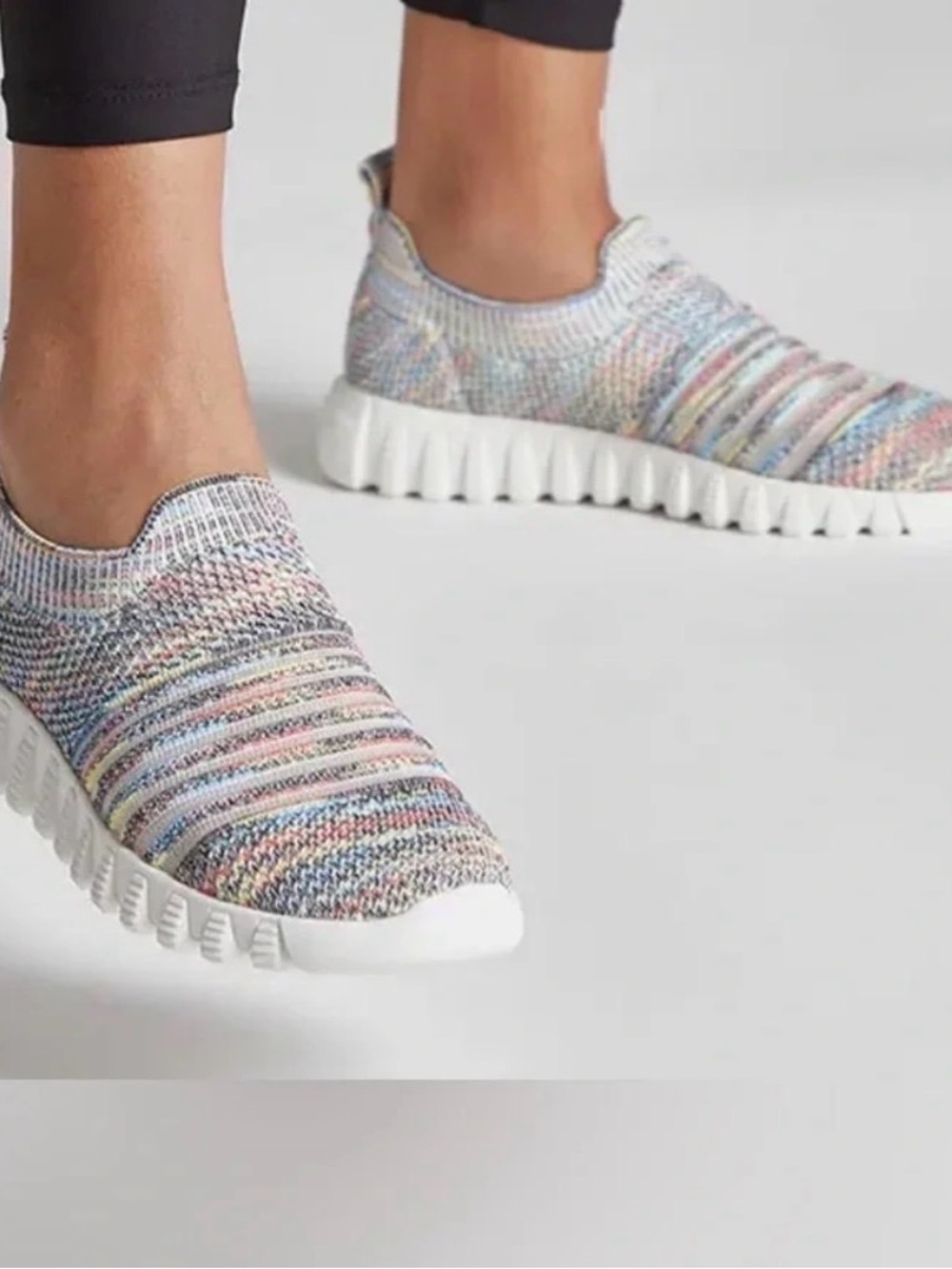 bernie mev. Multicolor Knit Slip-On Sneakers with White Trim
